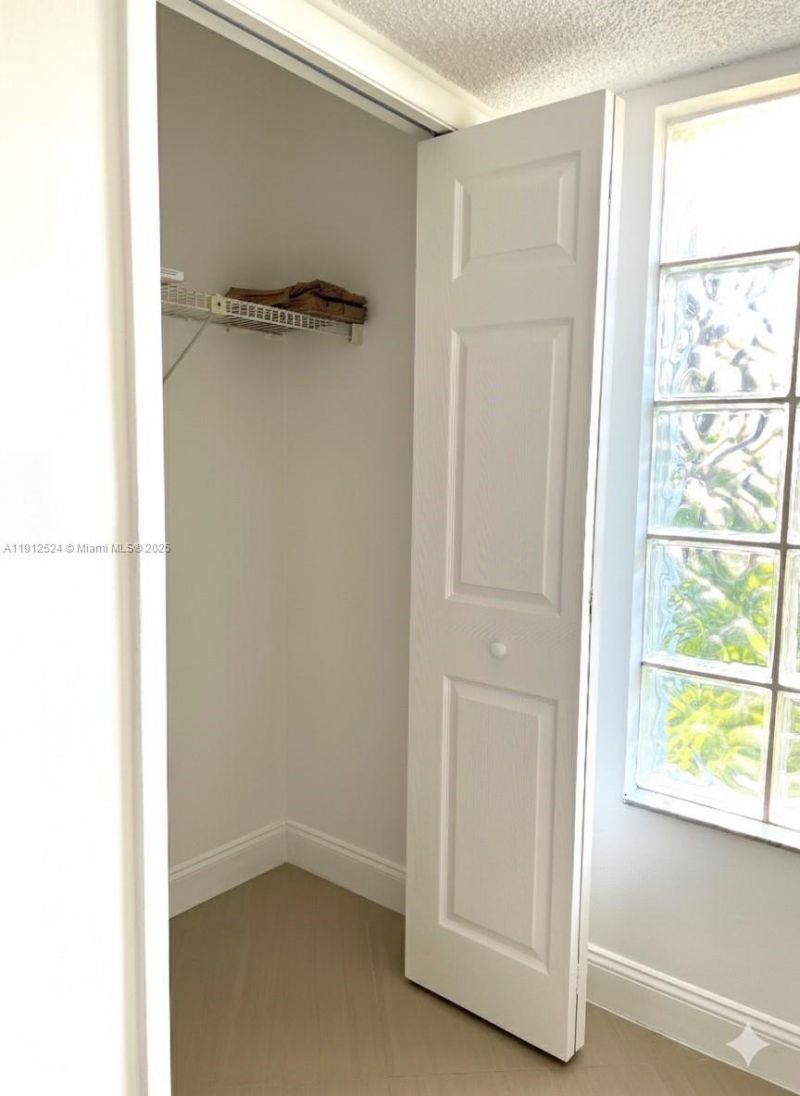 16531 Blatt Blvd, Unit 101, Weston, FL 33326 Photo