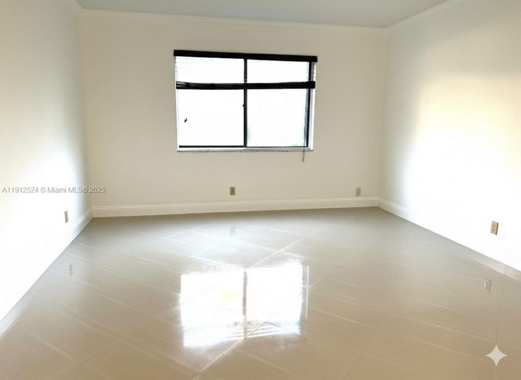 16531 Blatt Blvd, Unit 101, Weston, FL 33326 Photo