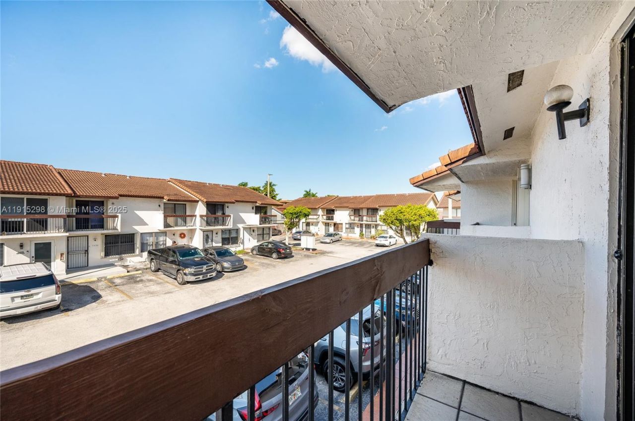5437 W 21st Ave, Unit 51, Hialeah, FL 33016 Photo