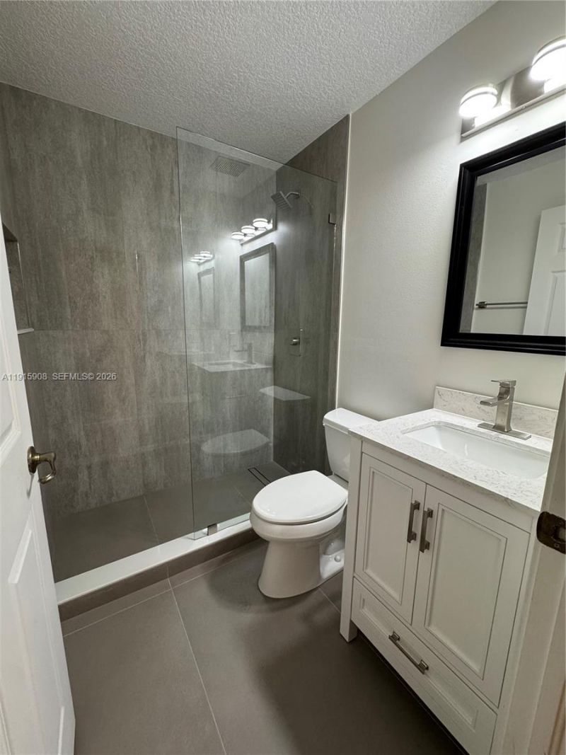 10159 NW 43rd Ter, Doral, FL 33178 Photo