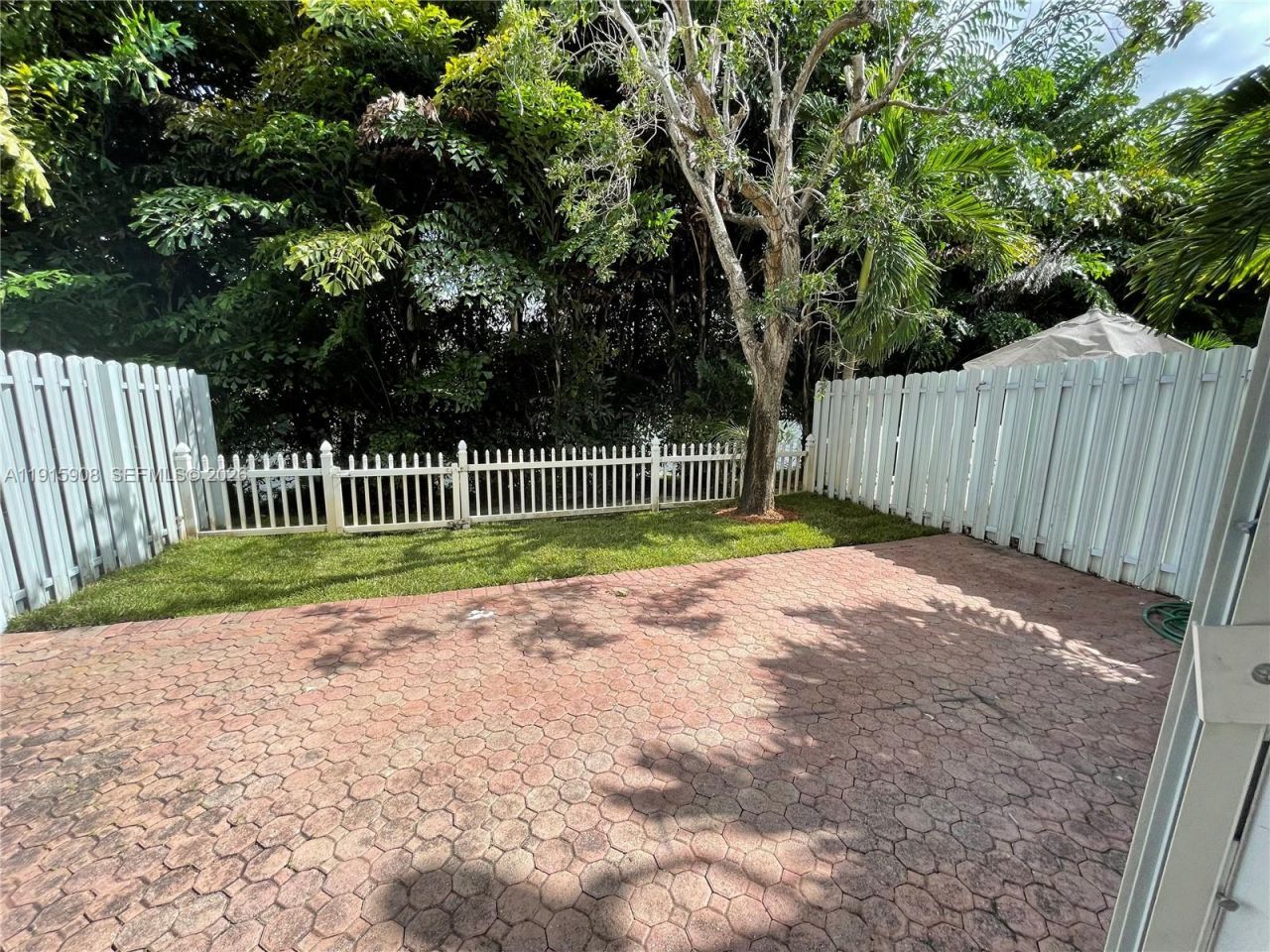 10159 NW 43rd Ter, Doral, FL 33178 Photo