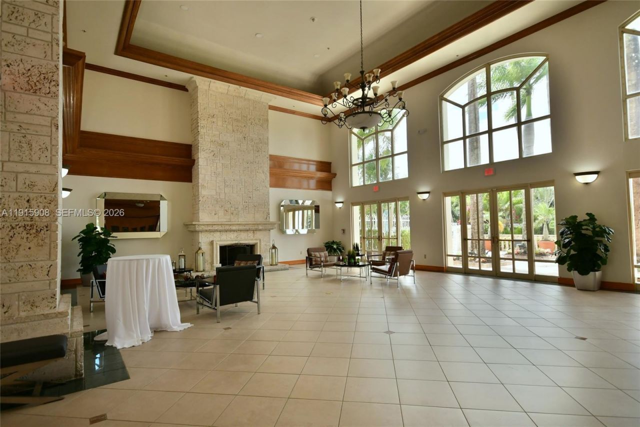 10159 NW 43rd Ter, Doral, FL 33178 Photo