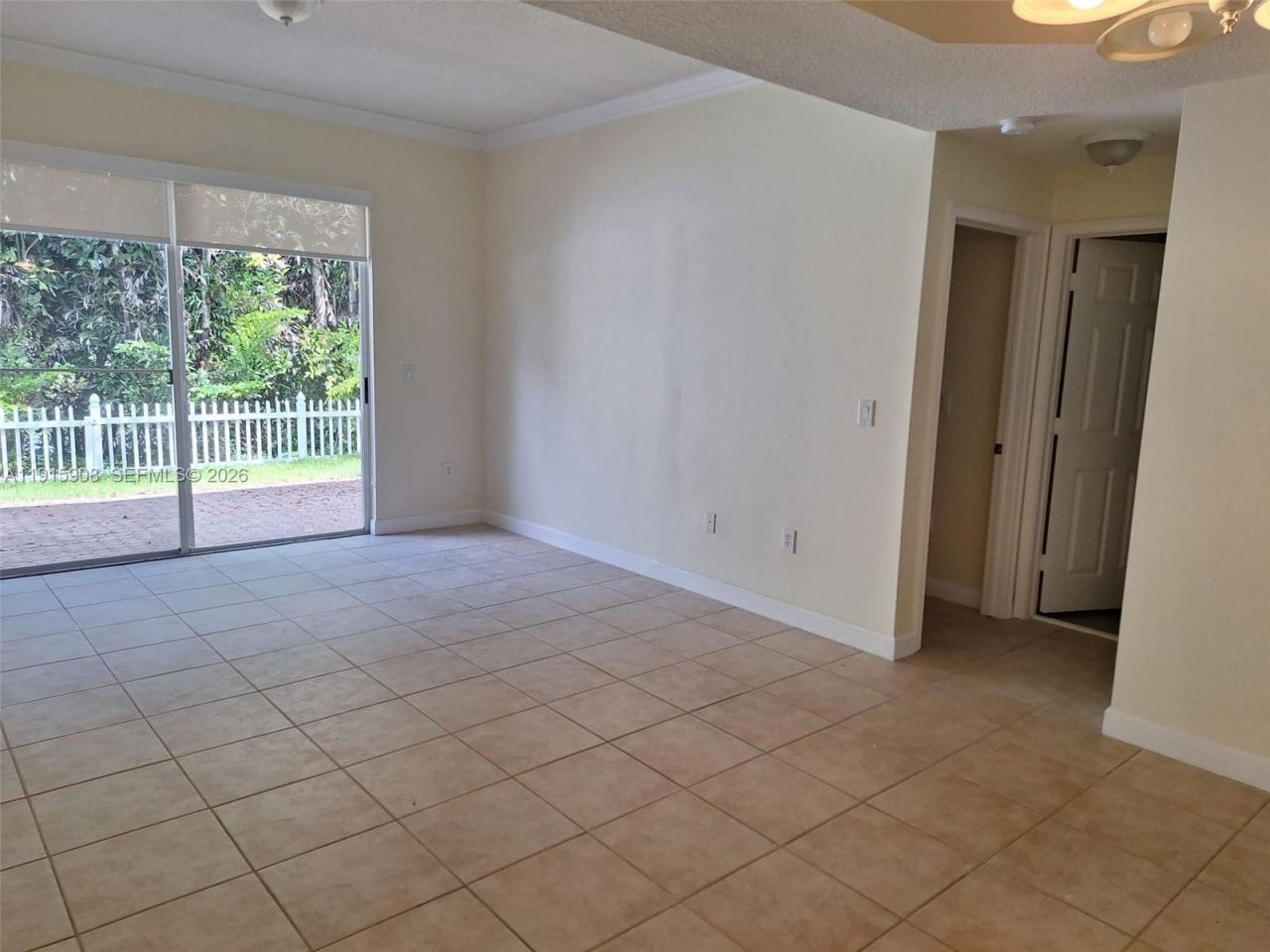 10159 NW 43rd Ter, Doral, FL 33178 Photo