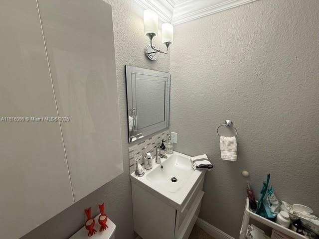 16420 SW 48th Ter, Miami, FL 33185 Photo