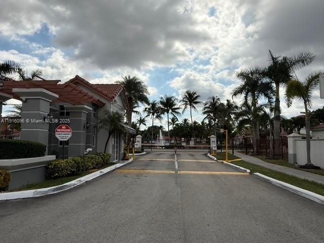 16420 SW 48th Ter, Miami, FL 33185 Photo