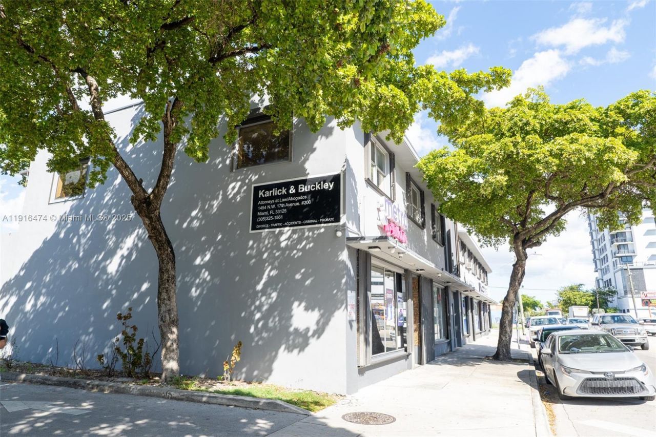 1450 NW 17th Ave, Miami, FL 33125 Photo