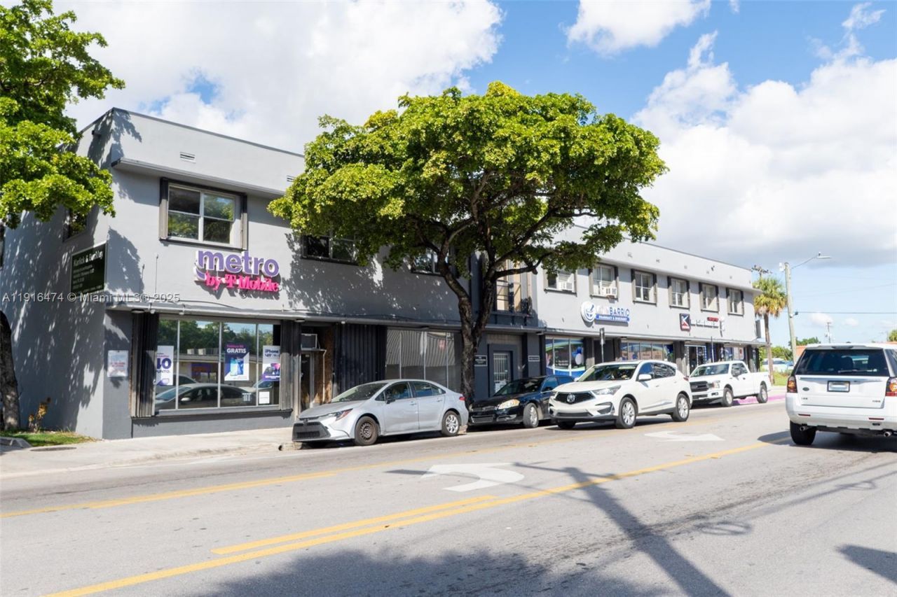 1450 NW 17th Ave, Miami, FL 33125 Photo