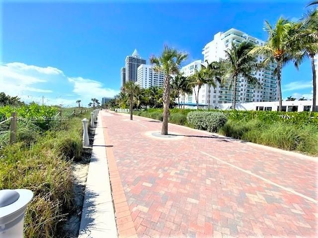 5005 Collins Ave, Unit 707, Miami Beach, FL 33140 Photo