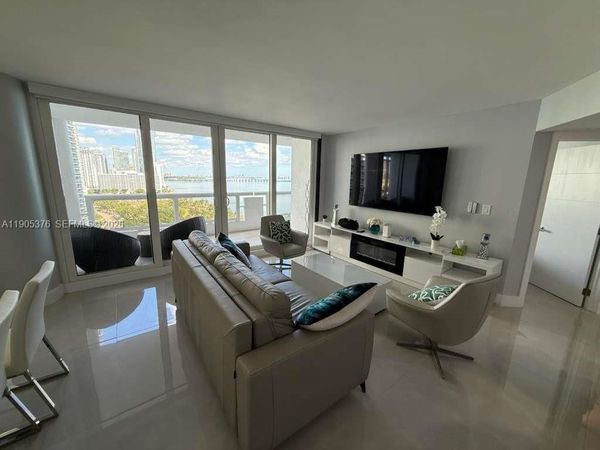 1717 N Bayshore Dr, Unit A-1840, Miami, FL 33132