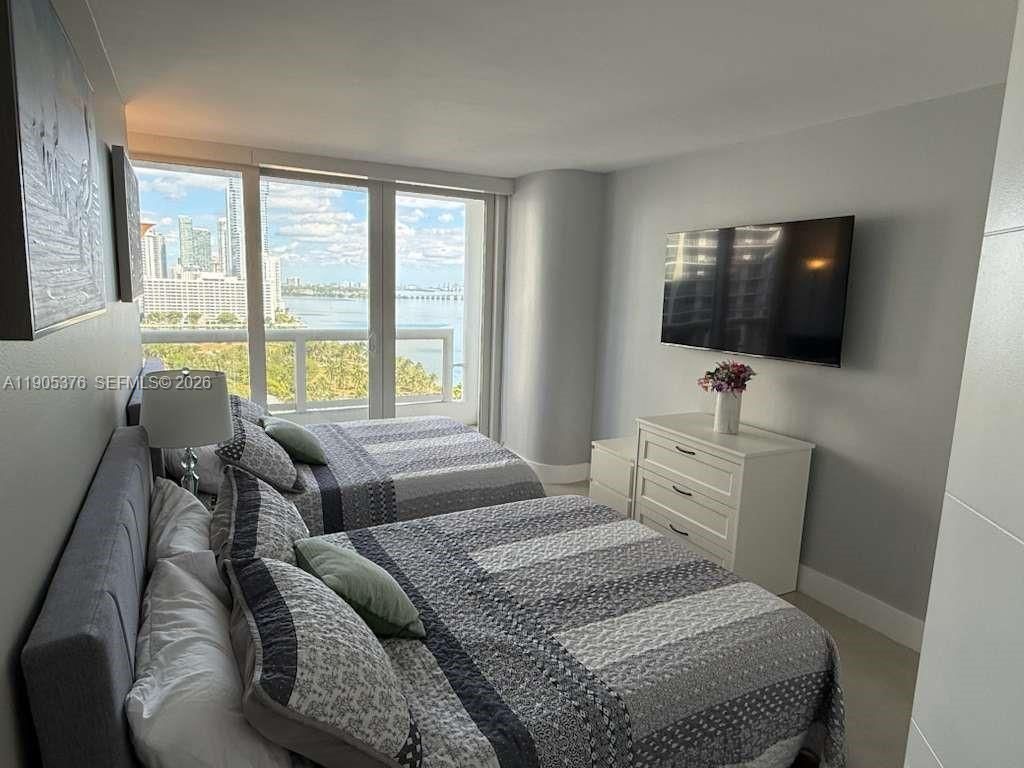 1717 N Bayshore Dr, Unit A-1840, Miami, FL 33132 Photo
