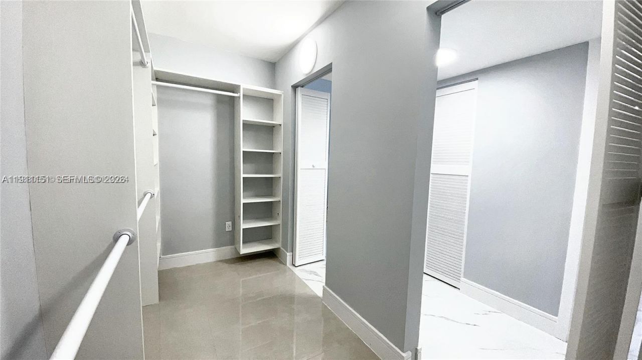 1717 N Bayshore Dr, Unit A-1950, Miami, FL 33132 Photo