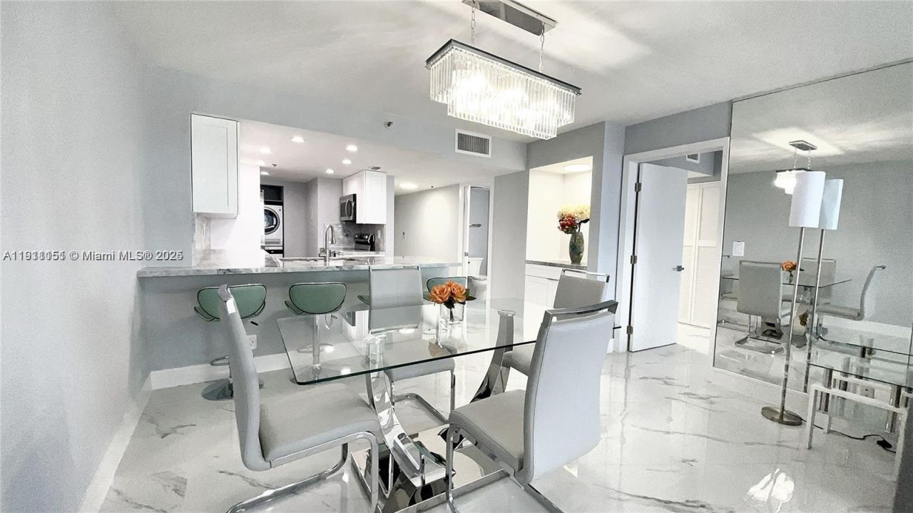 1717 N Bayshore Dr, Unit A-1950, Miami, FL 33132 Photo
