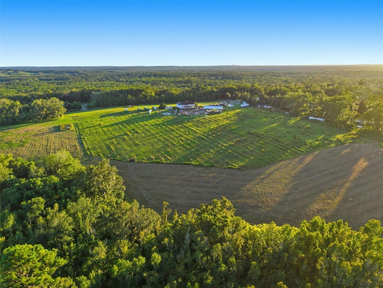 21509 Snow Hill Road, Brooksville, FL 34601 Photo