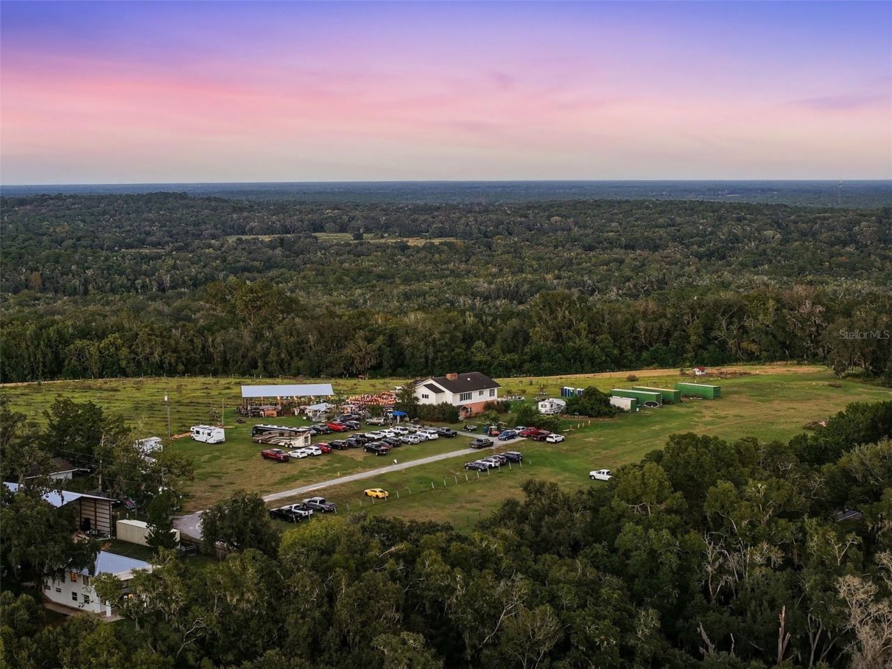 21509 Snow Hill Road, Brooksville, FL 34601 Photo