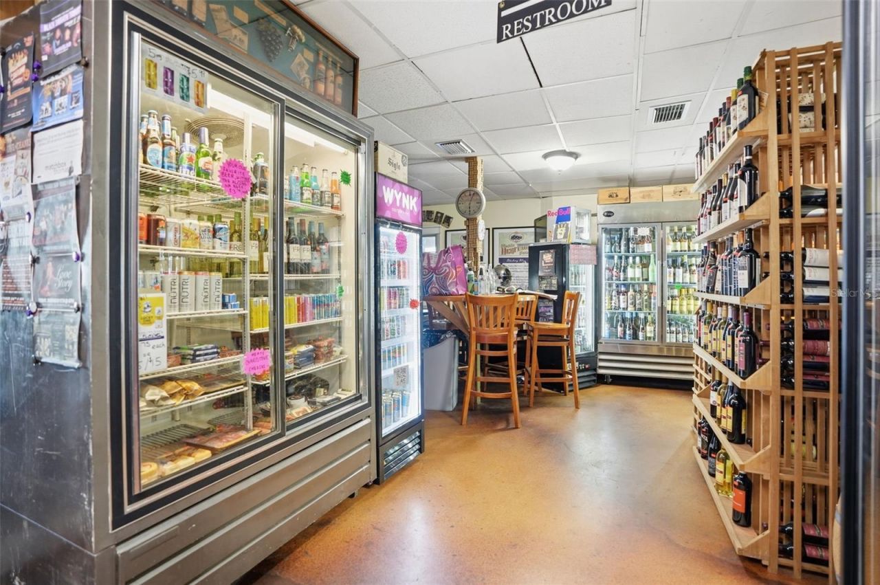 21509 Snow Hill Road, Brooksville, FL 34601 Photo