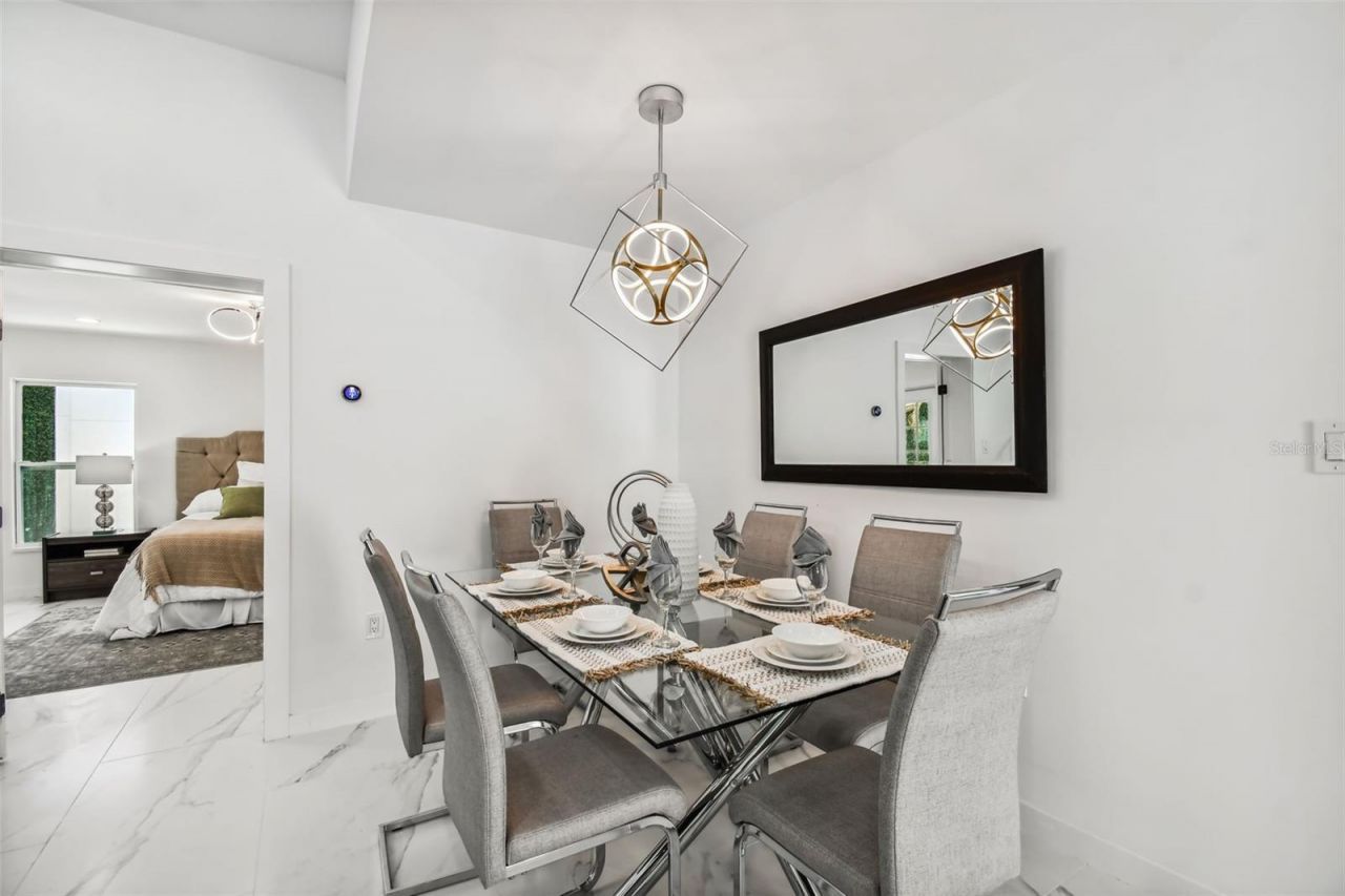 110 28th Avenue N, Unit B, Saint Petersburg, FL 33704 Photo