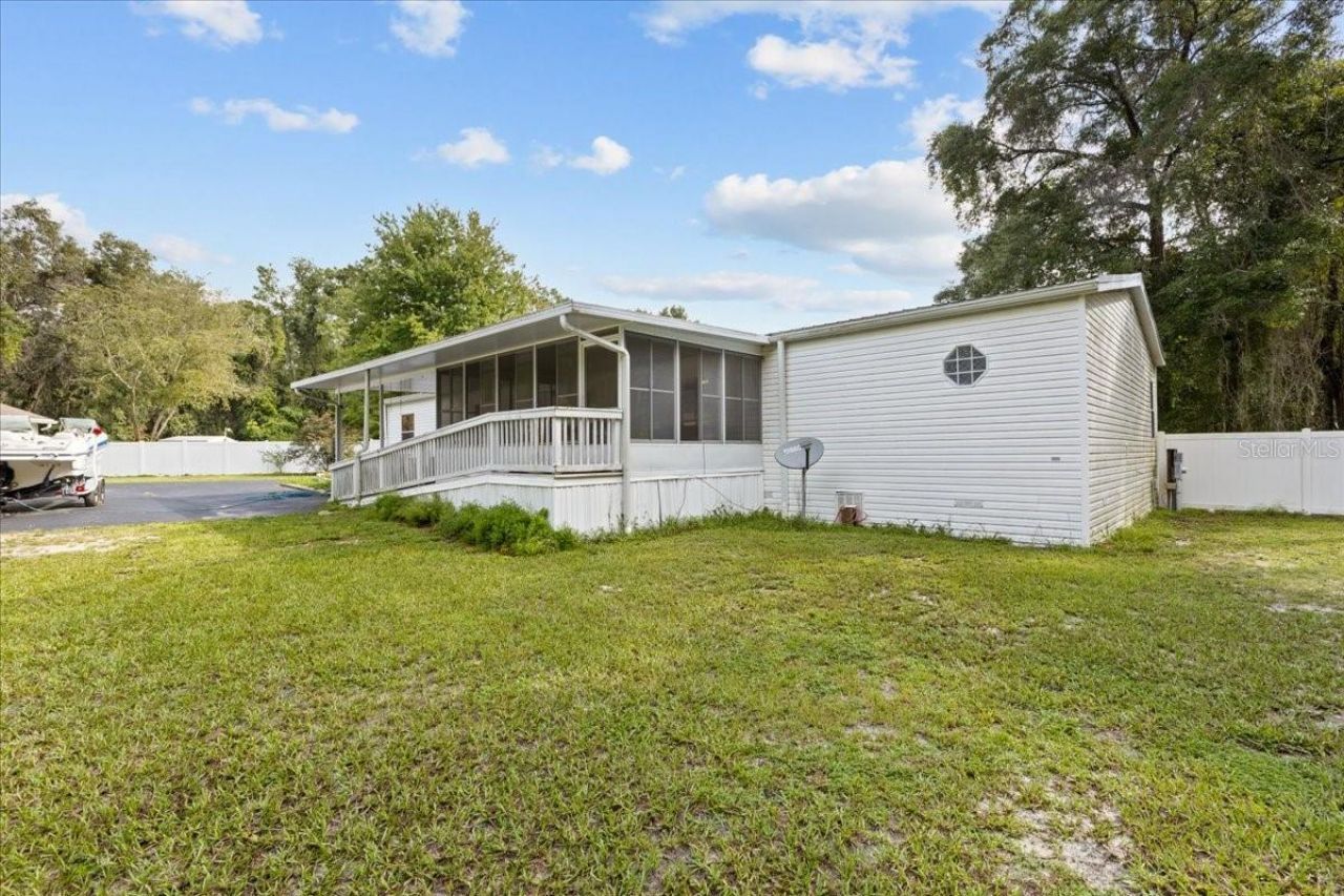17130 NW 83rd Court, Fanning Springs, FL 32693 Photo