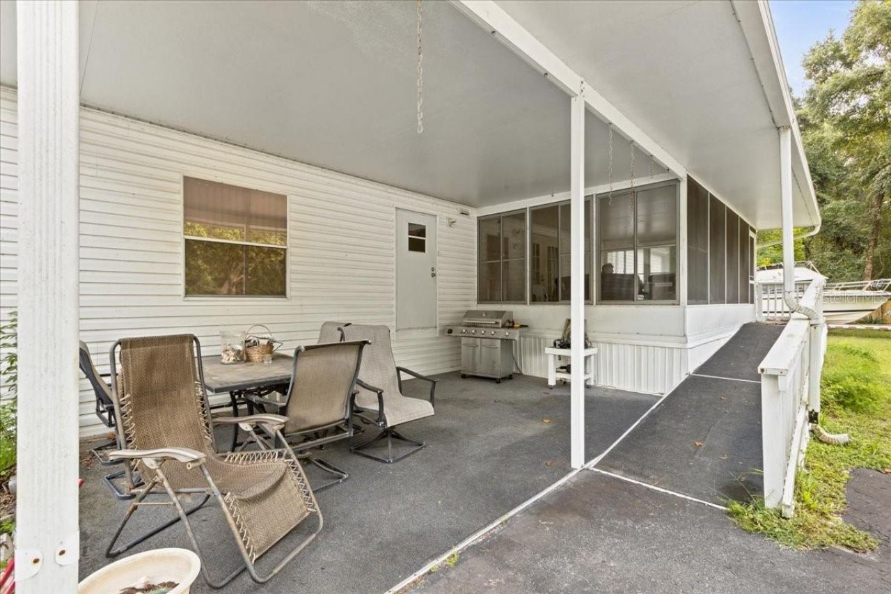 17130 NW 83rd Court, Fanning Springs, FL 32693 Photo