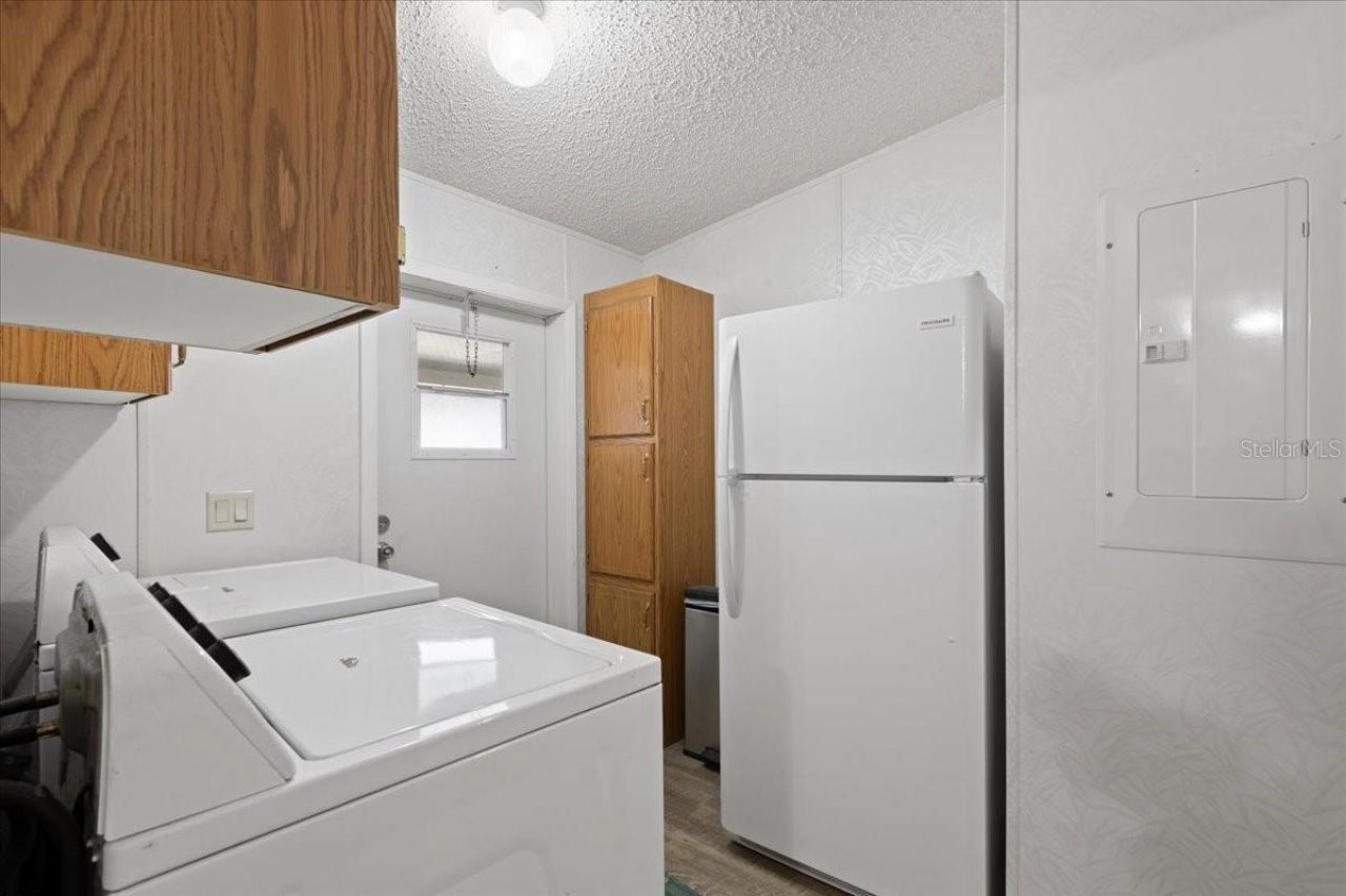 17130 NW 83rd Court, Fanning Springs, FL 32693 Photo