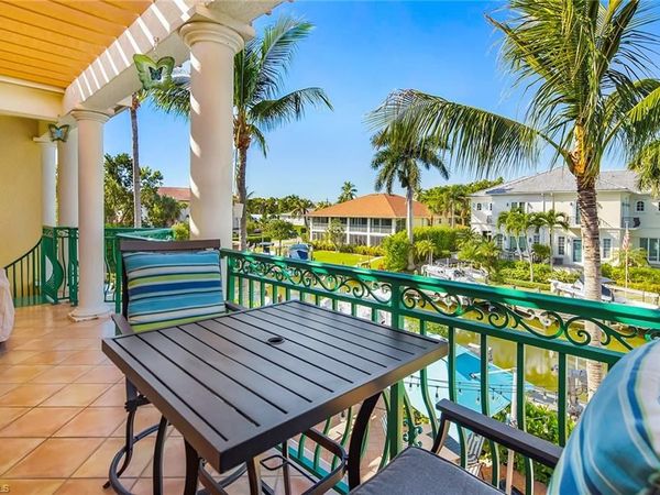 1160 Clam CT, Unit 3, NAPLES, FL 34102