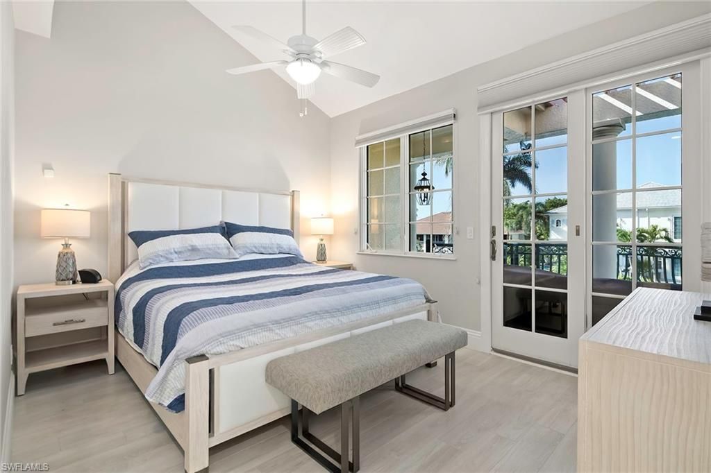 1160 Clam Ct, Unit 3, Naples, FL 34102 Photo