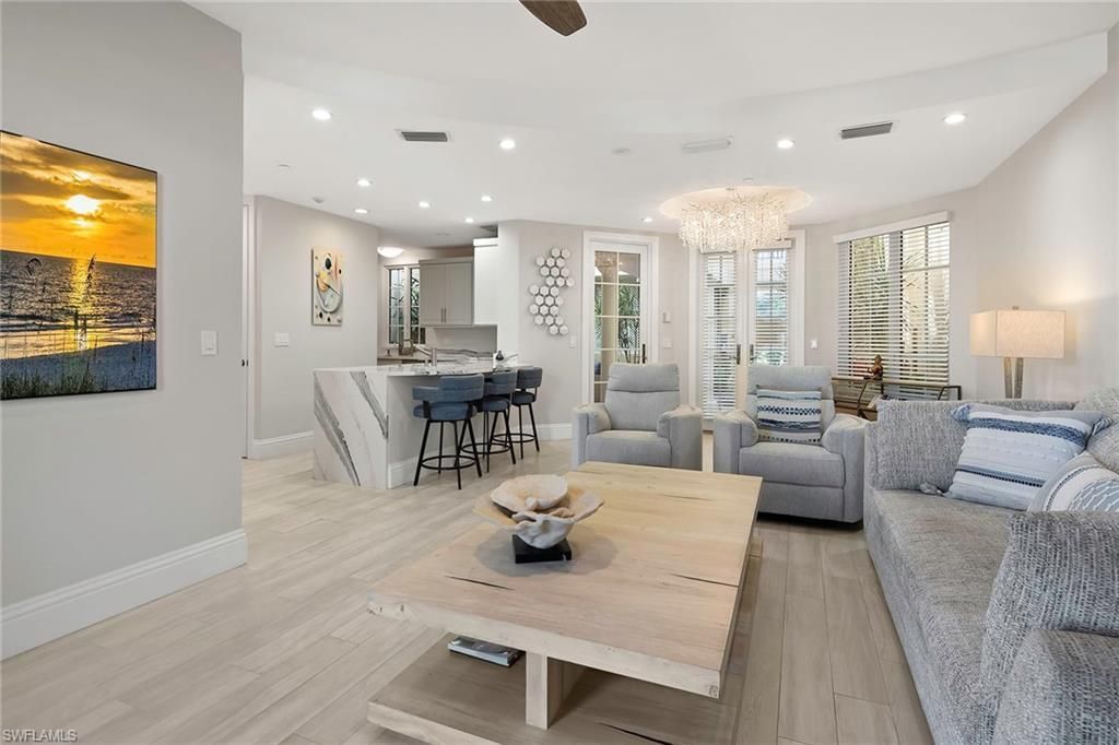 1160 Clam Ct, Unit 3, Naples, FL 34102 Photo