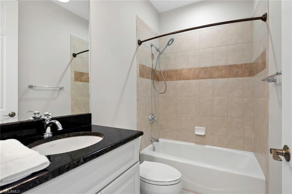 1160 Clam Ct, Unit 3, Naples, FL 34102 Photo