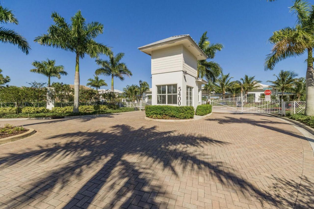 1116 Piccadilly Street, Palm Beach Gardens, FL 33418 Photo