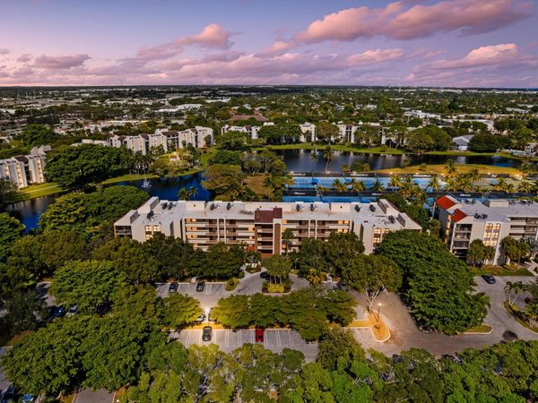 955 Egret Circle, Unit 109, Delray Beach, FL 33444