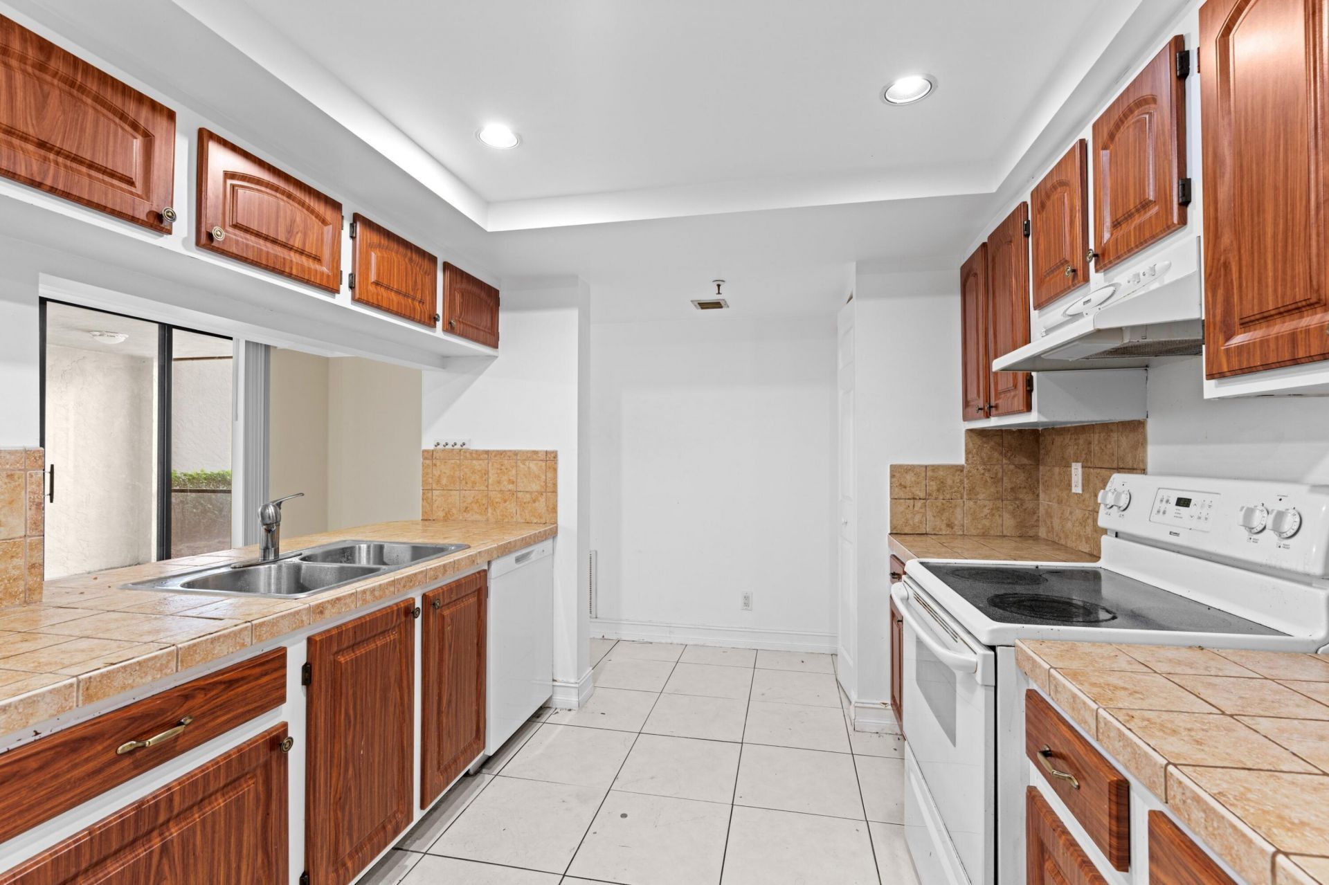 955 Egret Circle, Unit 109, Delray Beach, FL 33444 Photo