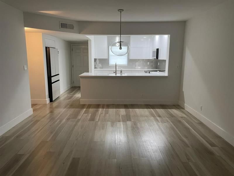 250 NE 20th St, Unit 210, Boca Raton, FL 33431 Photo