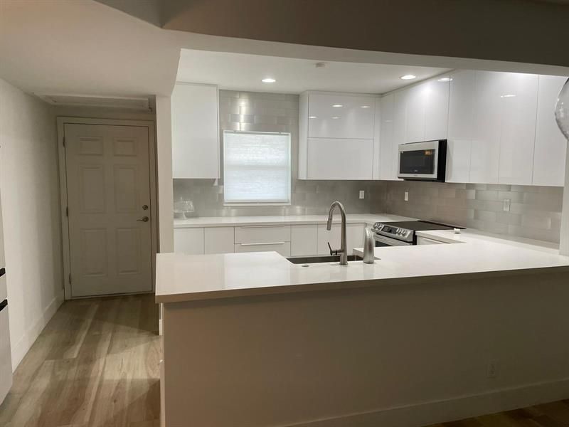 250 NE 20th St, Unit 210, Boca Raton, FL 33431 Photo