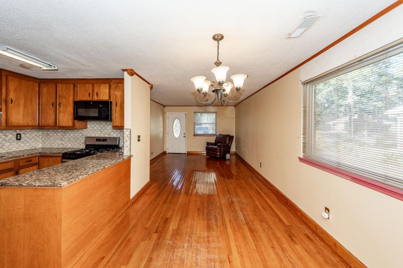 10 San Miguel Road Photo 9