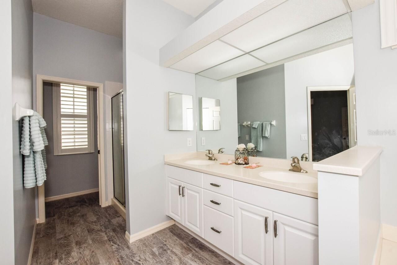 834 Montrose Drive, Unit 9, Venice, FL 34293 Photo