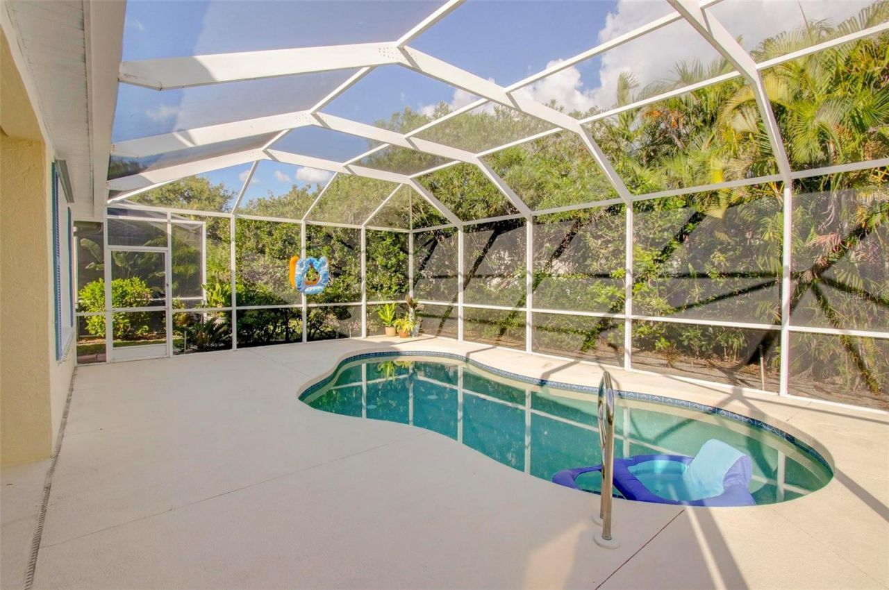 143 Braemar Avenue, Venice, FL 34293 Photo