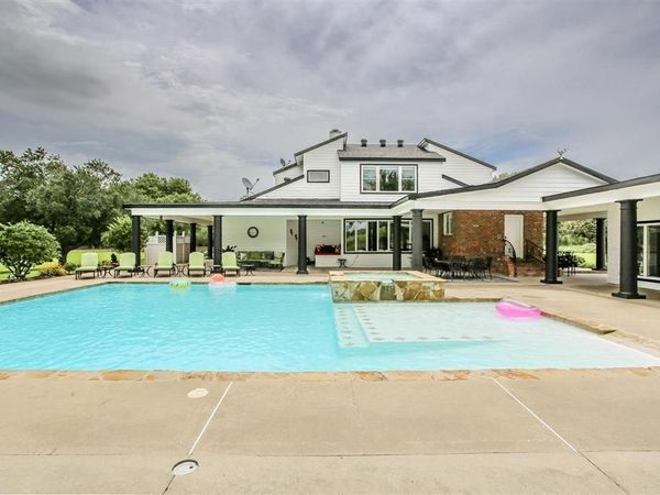 8290 Ward Line Road, Lake Charles, LA 70607