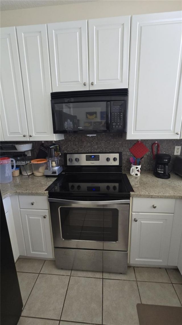 7950 NW 20th St, Pembroke Pines, FL 33024 Photo