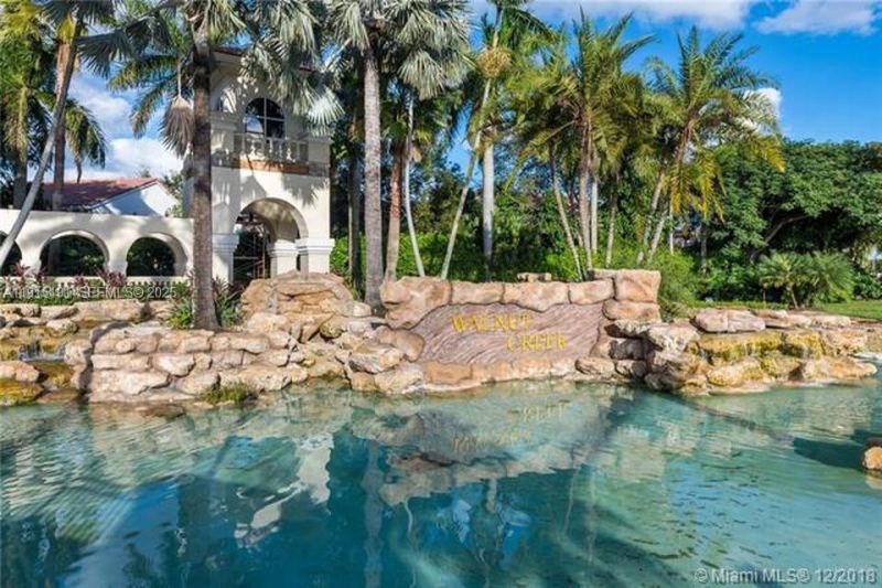 7950 NW 20th St, Pembroke Pines, FL 33024 Photo