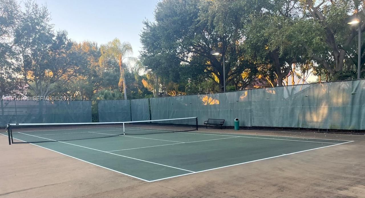 7950 NW 20th St, Pembroke Pines, FL 33024 Photo