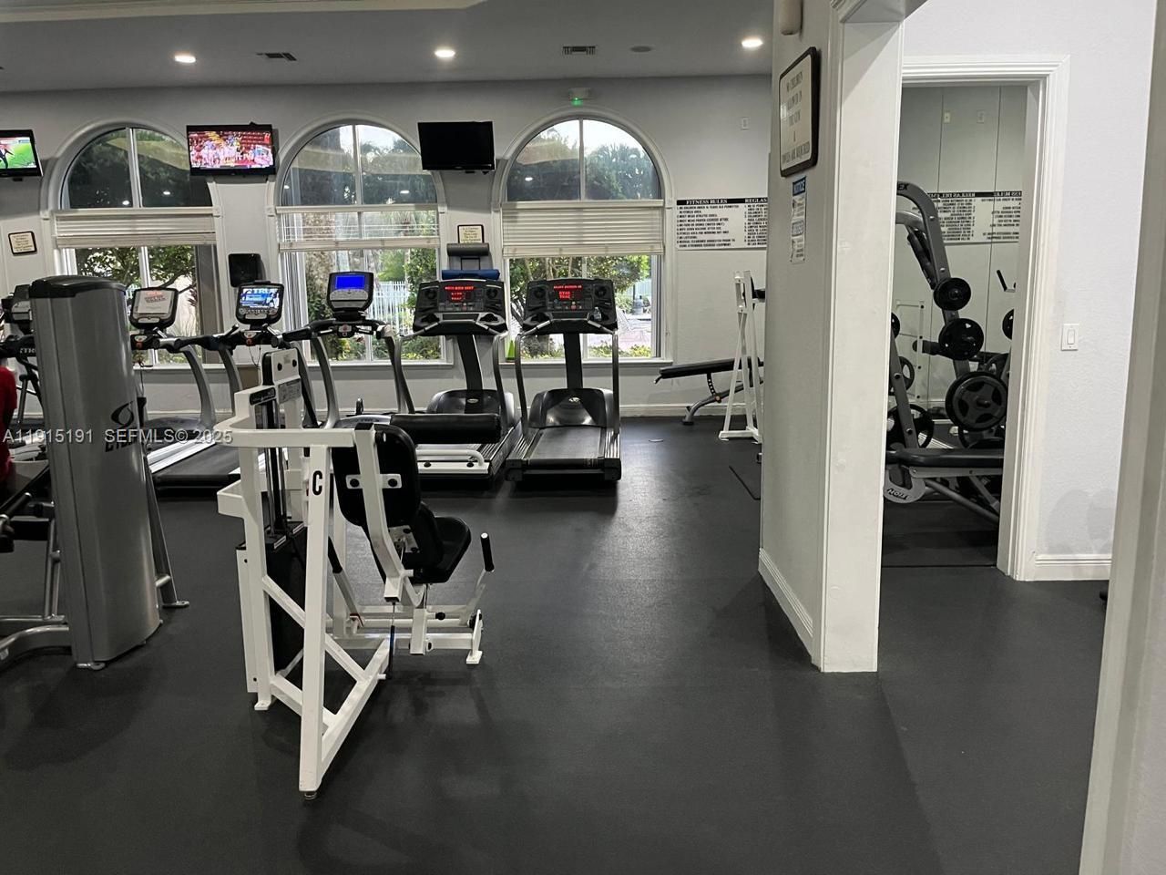 7950 NW 20th St, Pembroke Pines, FL 33024 Photo