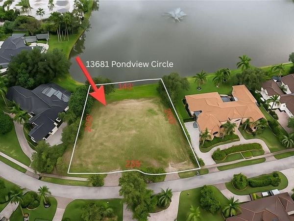 13681 Pondview CIR, NAPLES, FL 34119