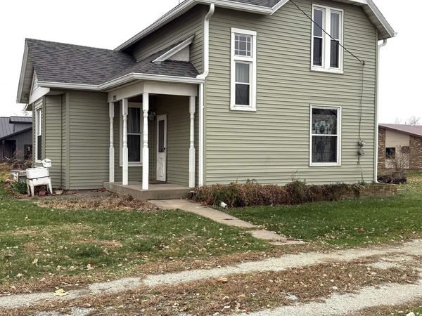 201 S Walnut Street, Richland, IA 52585