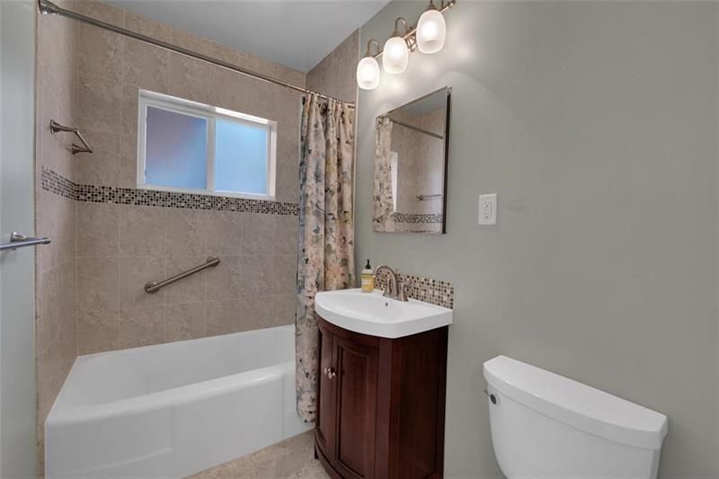 2725 SE 5th Court, Pompano Beach, FL 33062 Photo