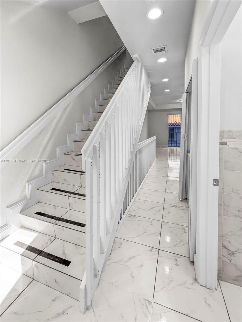 850 SW 14th Ave, Unit 4, Miami, FL 33135 Photo