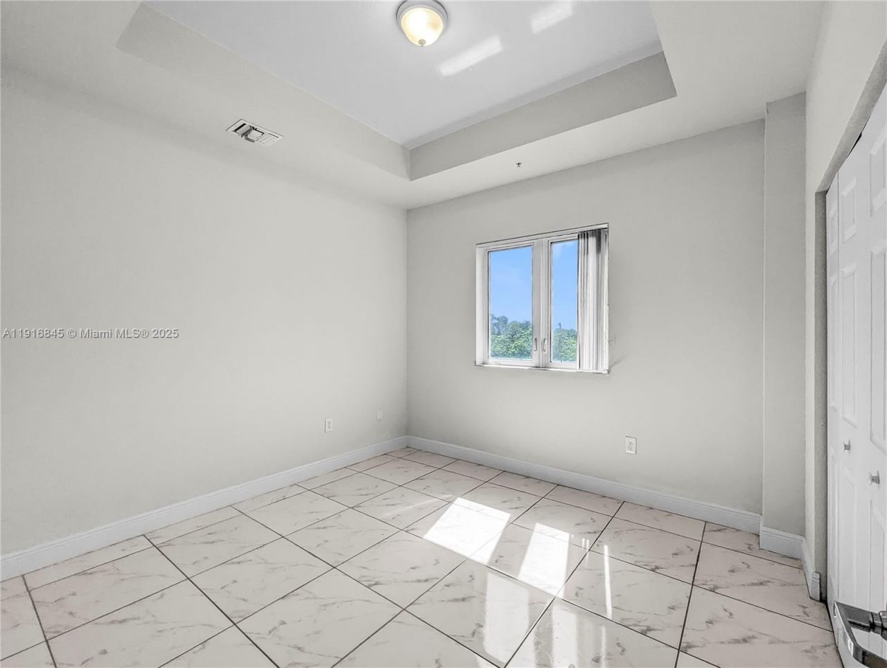 850 SW 14th Ave, Unit 4, Miami, FL 33135 Photo