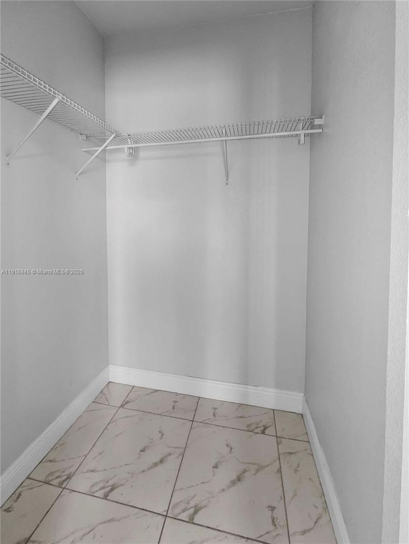 850 SW 14th Ave, Unit 4, Miami, FL 33135 Photo