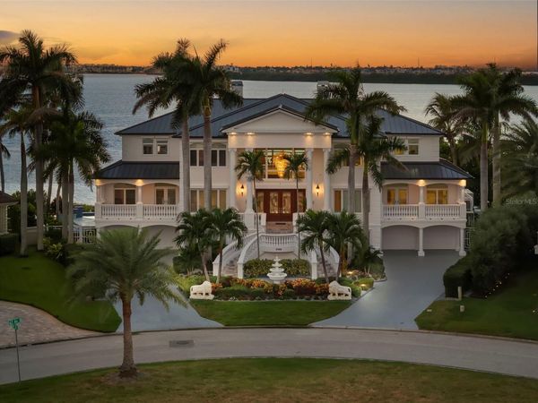 6199 54TH STREET S, ST PETERSBURG, FL 33715
