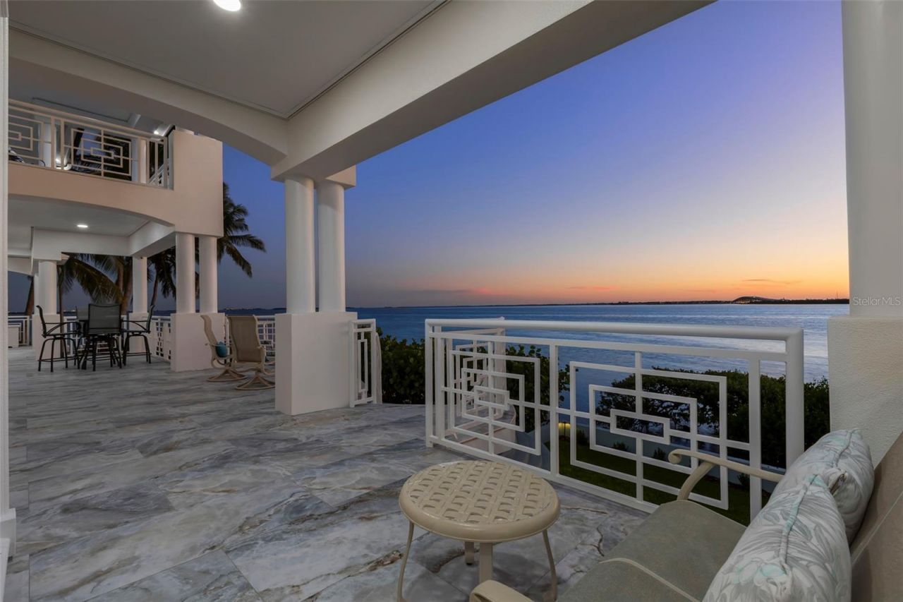 6199 54th Street S, Saint Petersburg, FL 33715 Photo