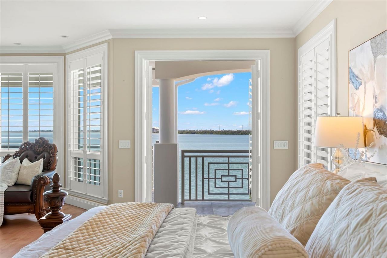 6199 54th Street S, Saint Petersburg, FL 33715 Photo