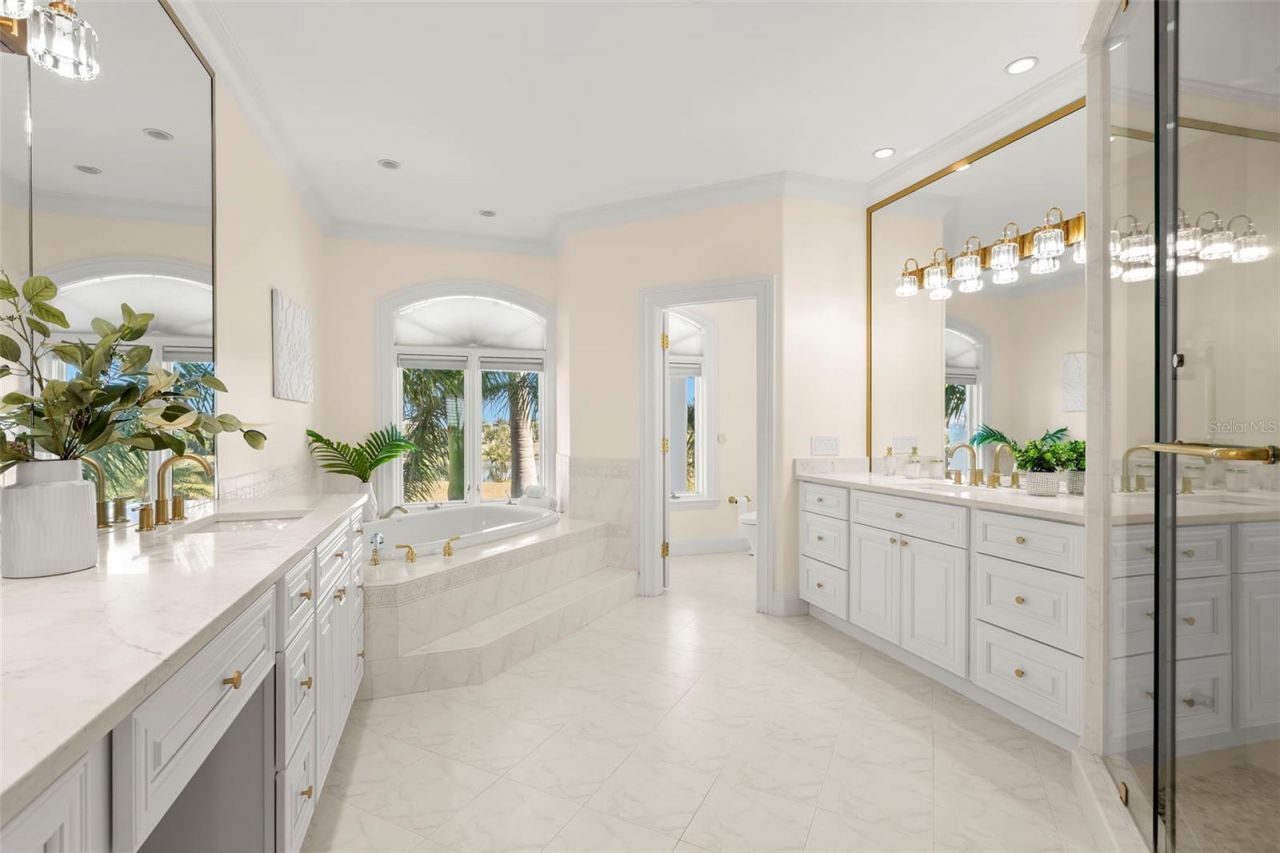 6199 54th Street S, Saint Petersburg, FL 33715 Photo